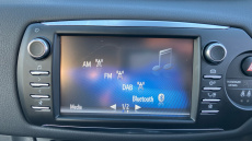 Toyota Yaris 1.5 VVT-i Y20 5dr CVT [Bi-tone] Petrol Hatchback